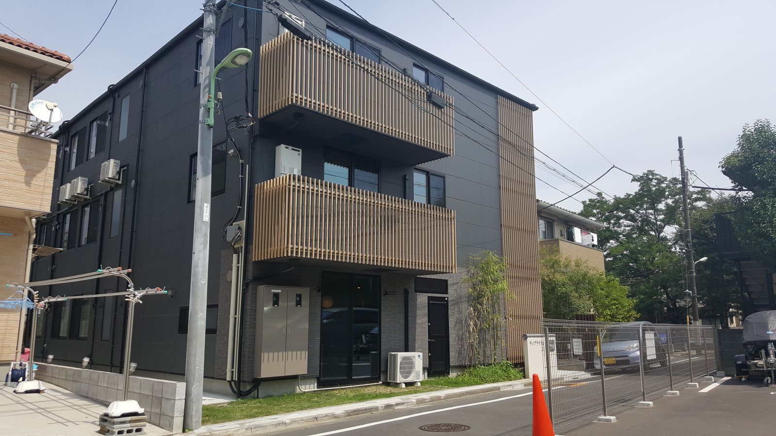 東京都大田区 ヘルパー 介護職 ライブラリ大森東2番館 正社員の求人情報 介護求人サイト キャリアスマイル