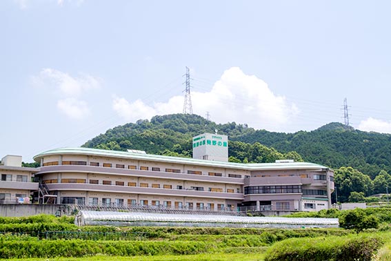 大阪府南河内郡太子町 ヘルパー 介護職 美野の里 正社員の求人情報 介護求人サイト キャリアスマイル