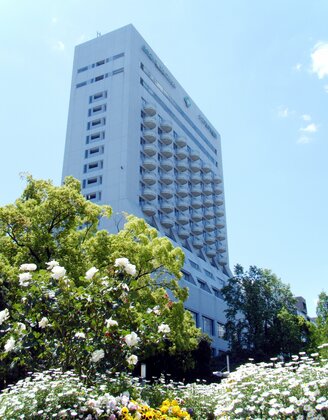 神奈川県 シニアホテル横浜の介護求人 介護求人サイト キャリアスマイル