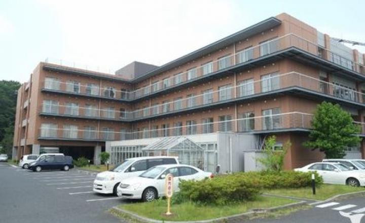 神奈川県川崎市多摩区 看護師 よみうりランドケアセンター 正社員の求人情報 介護求人サイト キャリアスマイル