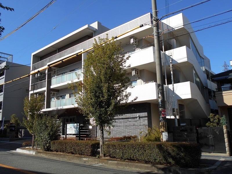 大阪府豊中市 ヘルパー 介護職 アイテラス利倉 正社員の求人情報 介護求人サイト キャリアスマイル