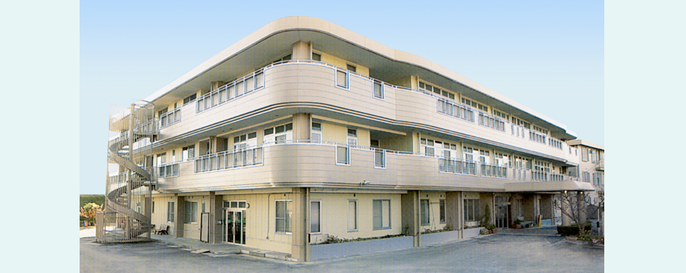 兵庫県たつの市 看護師 シルバーケア揖保川 正社員の求人情報 介護求人サイト キャリアスマイル